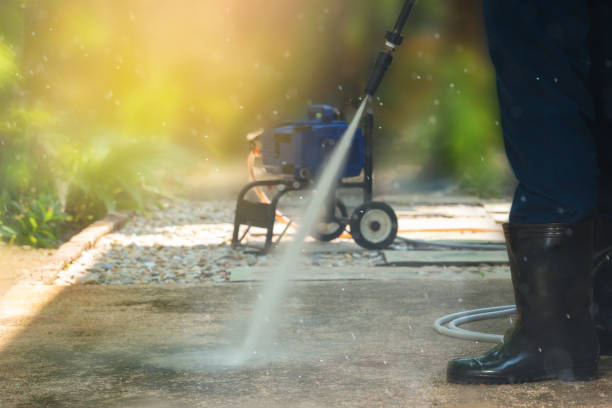 Best Gutter Cleaning and Brightening in Gang Mills, NY